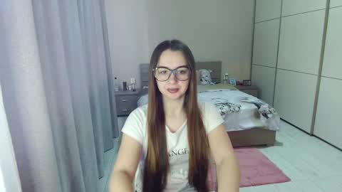 twitter    Annemarye 23 online show from February 1, 2026, 8:13 am