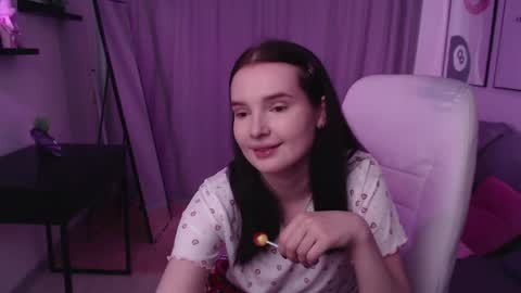 Sophia online show from April 19, 2026, 1:16 am