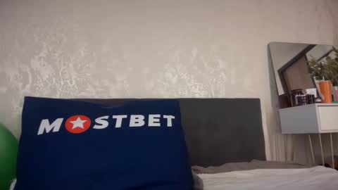 Snapshot of kristenflame chatting on January 12, 2025, 12:55 pm KristenFlame online show from January 12, 2025, 12:55 pm