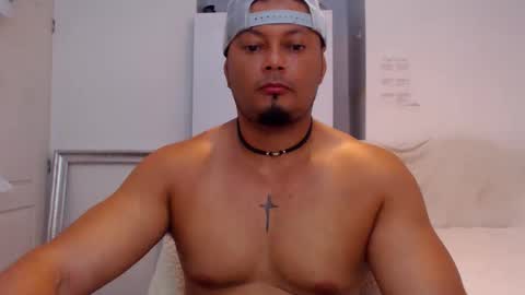 Kristian Mendoza online show from October 15, 2025, 9:59 pm