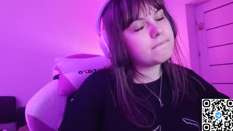 Christie online show from December 20, 2025, 10:50 pm