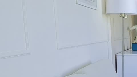 Snapshot of kristinesmith chatting on October 6, 2025, 4:54 am Kristi online show from October 6, 2025, 4:54 am