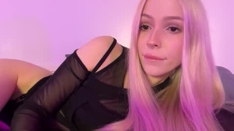 Kristy and Alice online show from October 3, 2025, 10:07 pm