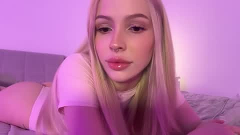 Kristy and Alice online show from October 8, 2025, 8:17 pm