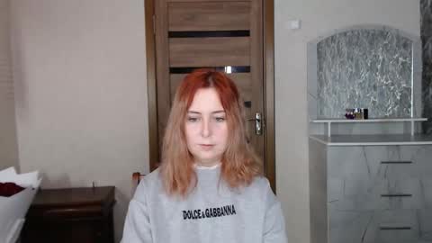 Snapshot of kristy_fran chatting on September 19, 2025, 10:21 pm Kristy online show from September 19, 2025, 10:21 pm