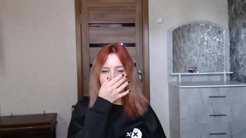 Snapshot of kristy_fran chatting on September 23, 2025, 9:45 am Kristy online show from September 23, 2025, 9:45 am