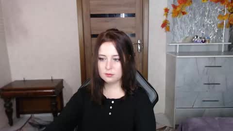 Snapshot of kristy_fran chatting on October 14, 2025, 11:38 pm Kristy online show from October 14, 2025, 11:38 pm