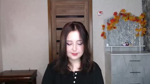 Snapshot of kristy_fran chatting on October 16, 2025, 6:25 am Kristy online show from October 16, 2025, 6:25 am