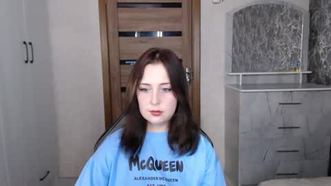 Snapshot of kristy_fran chatting on October 25, 2025, 5:48 am Kristy online show from October 25, 2025, 5:48 am