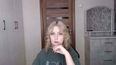 Kristy online show from January 16, 2026, 11:31 pm