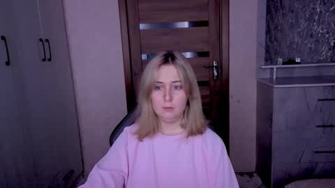 Kristy online show from February 16, 2026, 11:50 am