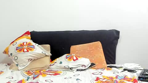 Snapshot of krodelo1 chatting on December 12, 2024, 5:20 am Zoe Andrew online show from December 12, 2024, 5:20 am