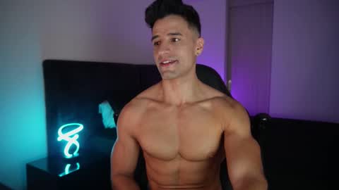 KROPS online show from December 14, 2025, 8:02 pm