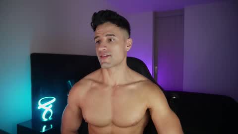 Snapshot of krops_ chatting on February 1, 2026, 1:59 am KROPS online show from February 1, 2026, 1:59 am