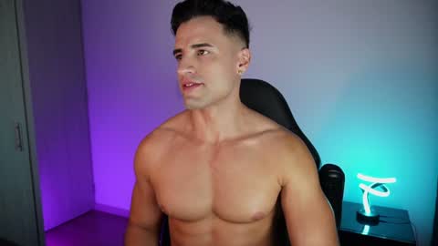 Snapshot of krops_ chatting on July 16, 2026, 3:34 am KROPS online show from July 16, 2026, 3:34 am