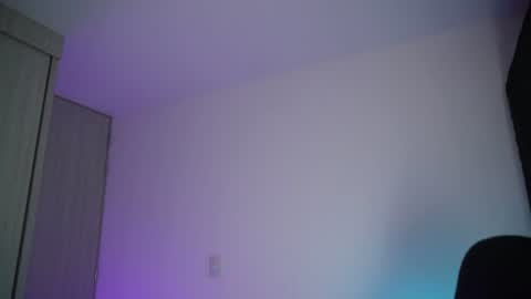 Snapshot of krops_ chatting on July 17, 2026, 5:58 am KROPS online show from July 17, 2026, 5:58 am
