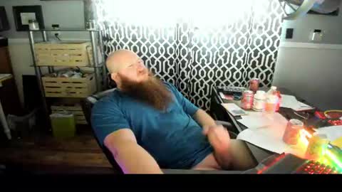 Snapshot of krugdd chatting on August 5, 2026, 7:17 pm Krug online show from August 5, 2026, 7:17 pm