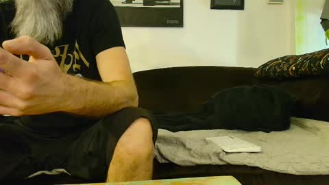 krummersaebel online show from January 8, 2026, 7:05 pm