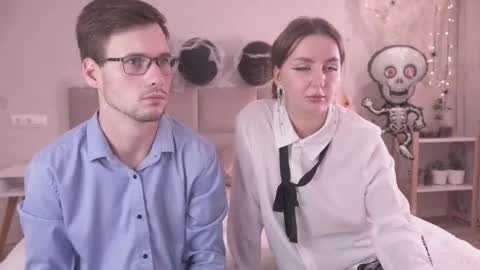 Fluffy and Krut online show from October 29, 2025, 3:25 pm