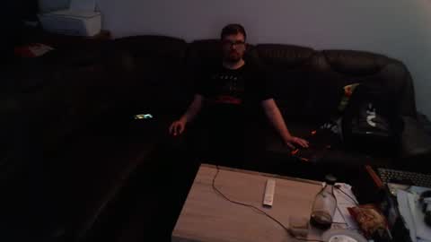 Snapshot of kryptoni18435 chatting on January 24, 2025, 2:49 am Tommy online show from January 24, 2025, 2:49 am