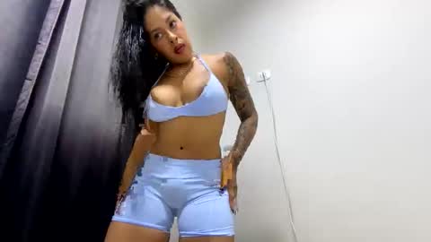krystal_sexxx online show from May 12, 2026, 10:07 pm