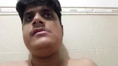 ks976sexy2 online show from November 1, 2025, 9:06 pm