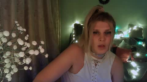 Snapshot of kudesnizza chatting on December 29, 2024, 2:00 pm Annika MTF ts post -op online show from December 29, 2024, 2:00 pm