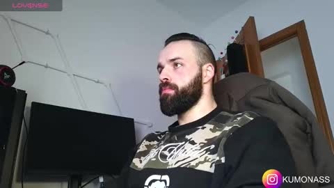 Snapshot of kumonass chatting on February 13, 2025, 8:27 am kumonass online show from February 13, 2025, 8:27 am