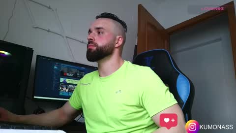 Snapshot of kumonass chatting on March 6, 2025, 4:17 pm kumonass online show from March 6, 2025, 4:17 pm