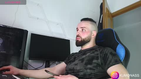 Snapshot of kumonass chatting on March 8, 2025, 6:37 pm kumonass online show from March 8, 2025, 6:37 pm