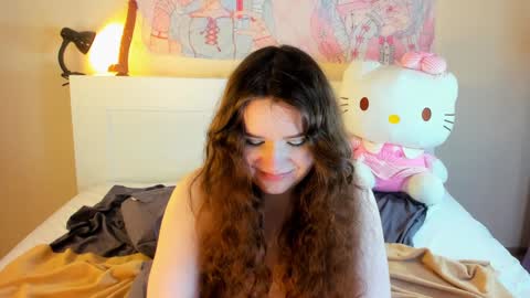 Snapshot of kuraii_ chatting on December 2, 2024, 6:20 am Anna online show from December 2, 2024, 6:20 am