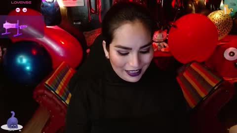 Snapshot of kureiji_fetish chatting on September 18, 2025, 11:07 pm Fetiche Woman online show from September 18, 2025, 11:07 pm