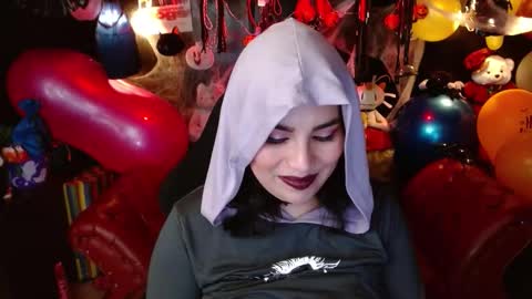 Snapshot of kureiji_fetish chatting on November 4, 2025, 11:15 pm Fetiche Woman online show from November 4, 2025, 11:15 pm