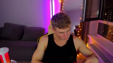 Snapshot of kurt_hanssen chatting on October 30, 2025, 7:25 pm kurt_hanssen online show from October 30, 2025, 7:25 pm