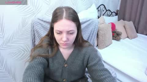 Snapshot of kvetachka chatting on January 7, 2025, 12:55 am Kvetachka Thu-Sun 0900am-1500pmGTM2 online show from January 7, 2025, 12:55 am