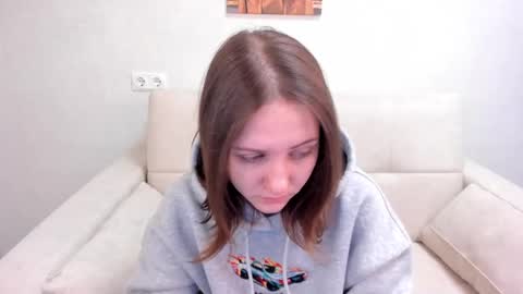 Snapshot of kvetachka chatting on January 31, 2025, 1:11 am Kvetachka Thu-Sun 0900am-1500pmGTM2 online show from January 31, 2025, 1:11 am