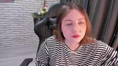 Snapshot of kvetachka chatting on March 12, 2025, 12:42 am Kvetachka Thu-Sun 0900am-1500pmGTM2 online show from March 12, 2025, 12:42 am