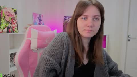 Snapshot of kvetachka chatting on September 17, 2025, 12:23 am Kvetachka Thu-Sun 0900am-1500pmGTM2 online show from September 17, 2025, 12:23 am