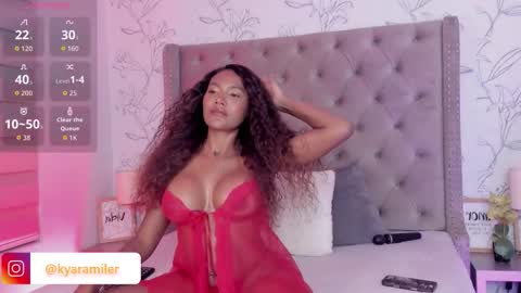 kyaraebony_ online show from March 27, 2026, 1:22 am