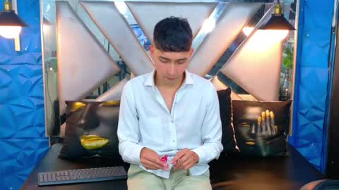 Snapshot of kygo_williams chatting on September 14, 2025, 8:19 pm Kygo online show from September 14, 2025, 8:19 pm