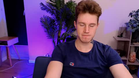 Kyle online show from December 24, 2024, 6:11 am