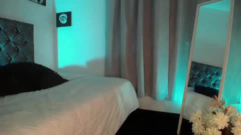 Snapshot of kyle__cooper chatting on January 10, 2025, 6:09 am Kyle Cooper online show from January 10, 2025, 6:09 am