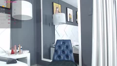 Snapshot of kyledoom chatting on October 1, 2025, 11:49 am KyleDoom online show from October 1, 2025, 11:49 am