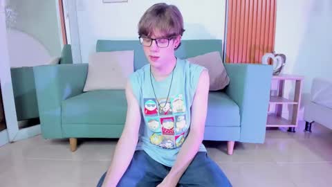 Snapshot of kyledusk chatting on December 2, 2025, 1:17 pm Kyle Dusk online show from December 2, 2025, 1:17 pm