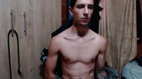 kyleer77 online show from November 2, 2025, 8:11 pm