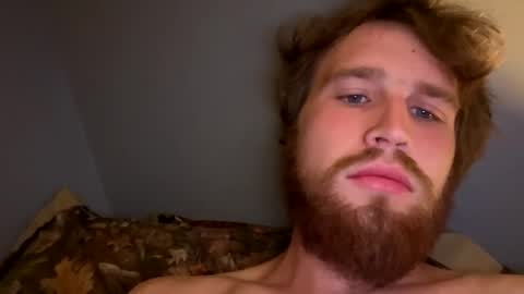 Snapshot of kylelovepussy69 chatting on October 17, 2025, 8:39 am kylelovepussy69 online show from October 17, 2025, 8:39 am