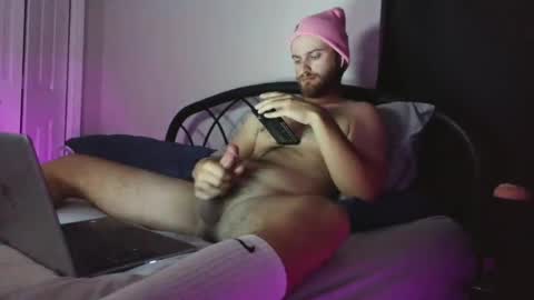 kylen7981 online show from June 19, 2026, 1:10 am