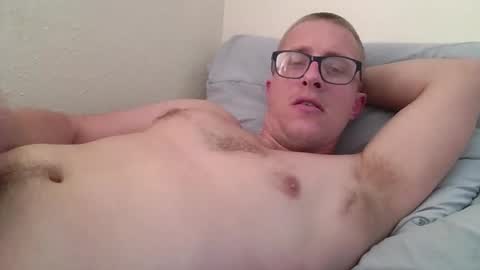 kylerace online show from April 12, 2026, 1:21 am