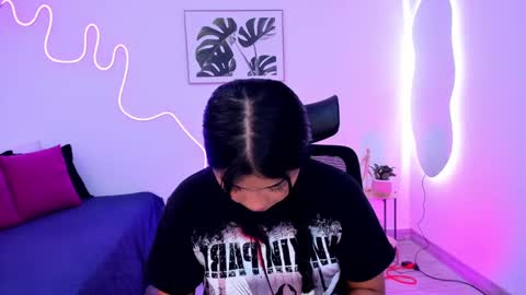 Snapshot of kylerose07 chatting on September 21, 2025, 1:40 am kyle online show from September 21, 2025, 1:40 am