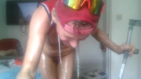 kylestrips4youq online show from July 27, 2026, 1:18 pm